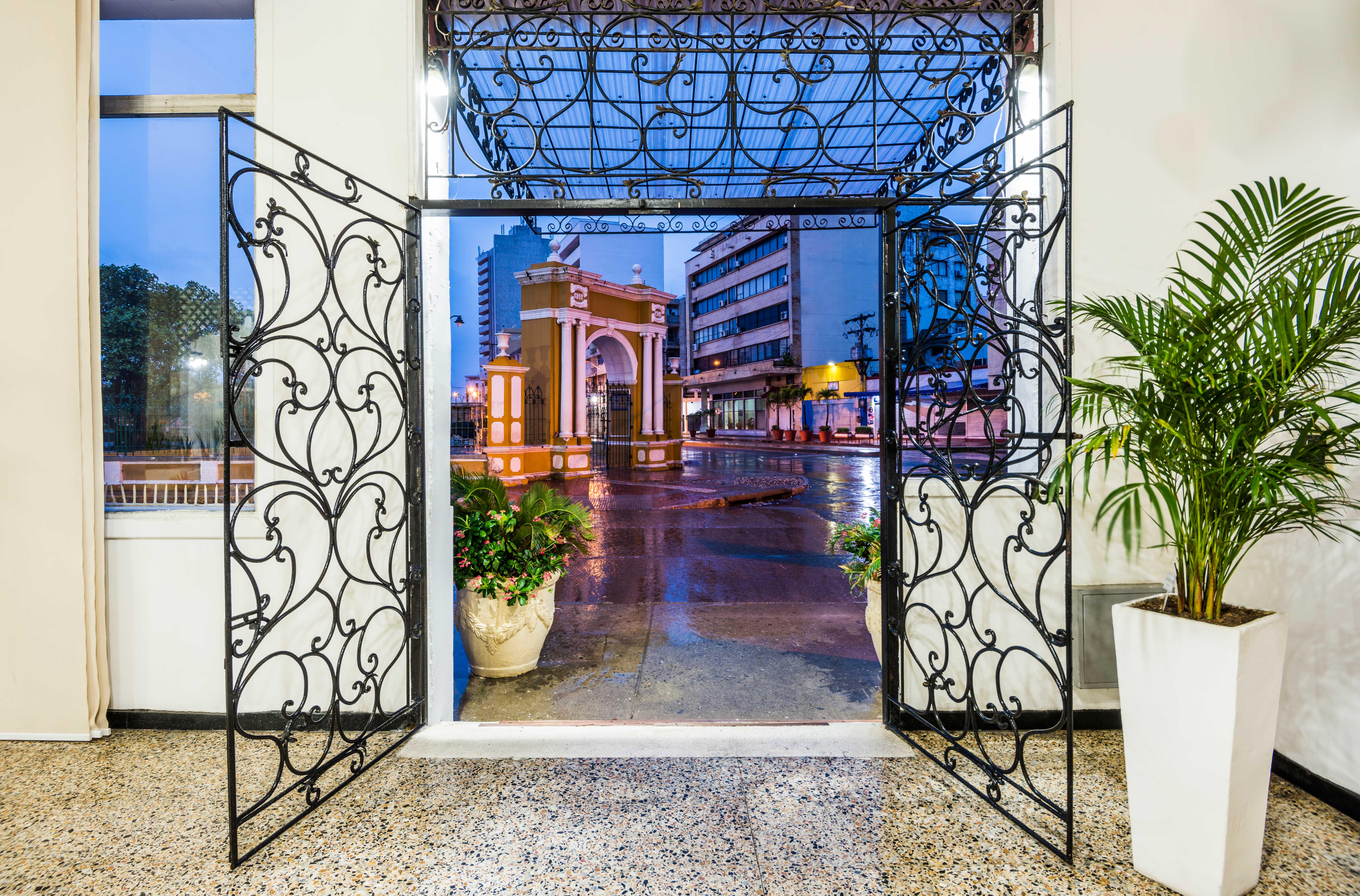 Hotel Dorado Plaza Centro Historico Cartagena Dış mekan fotoğraf